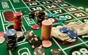 Dashboard showing live dealer table selection and account balance